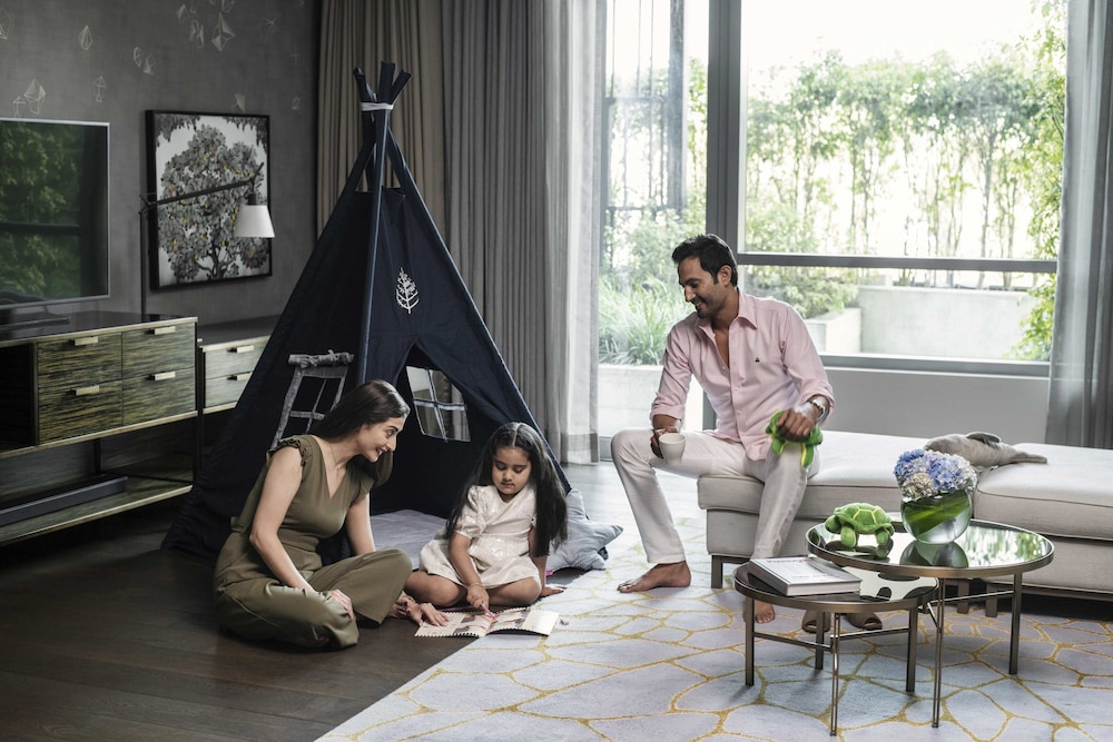 Four Seasons Hotel Bengaluru At Embassy One 31/75