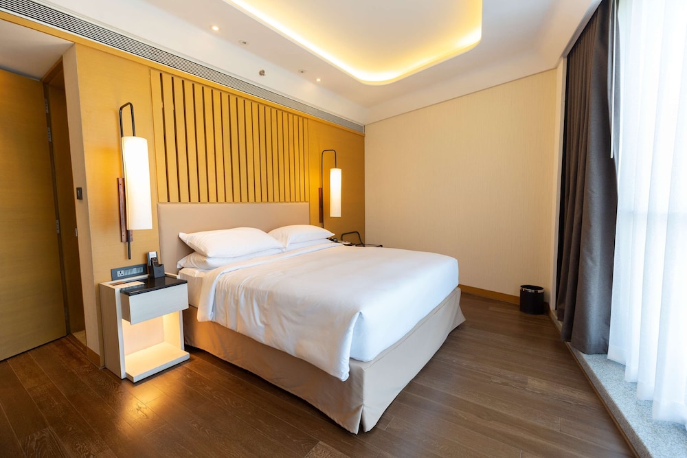Doubletree By Hilton Ahmedabad India 17/48