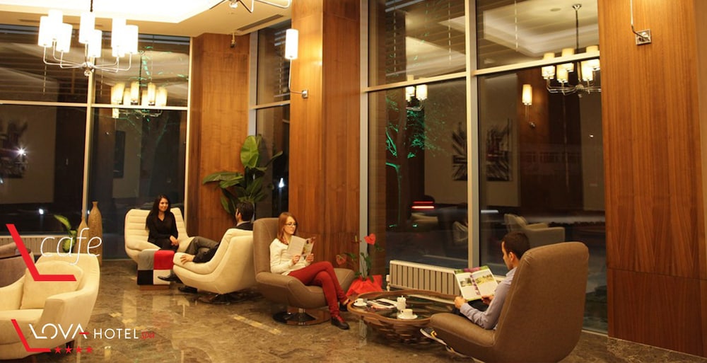 Lova Hotel Spa 47/50