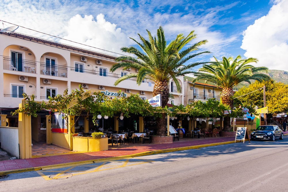 Ipsos Di Mare - Adults Only 31/41