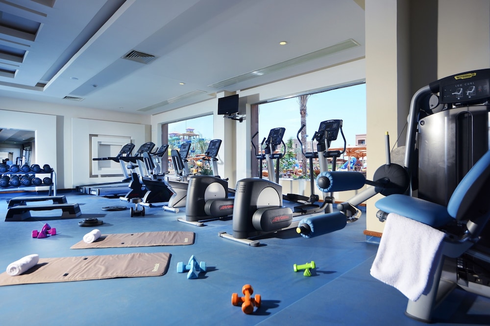 Charmillion Club Aqua Park 24/46