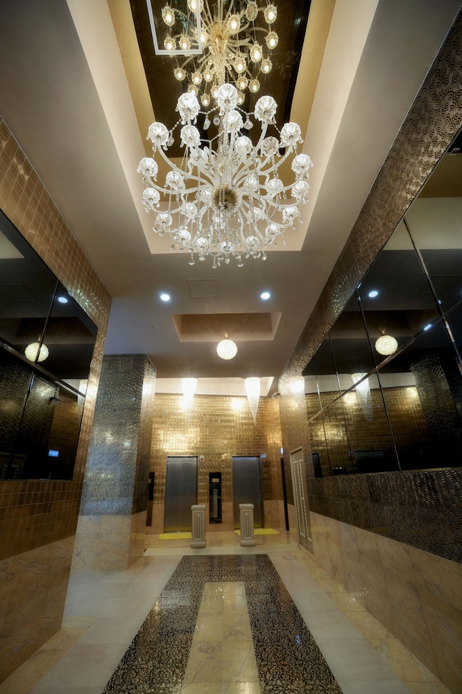 Ramada by Wyndham Hong Kong Grand 14/61