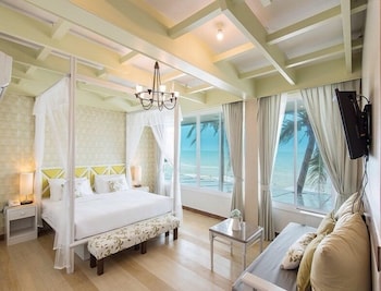 Maldives Beach Resort 17/56