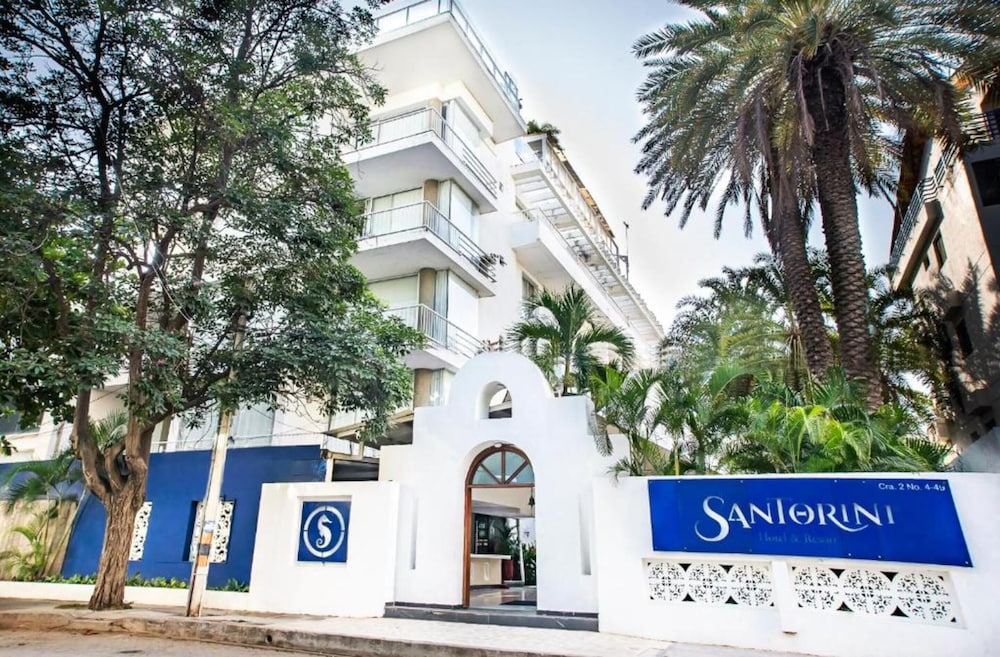 Santorini Hotel And Resort 10/87
