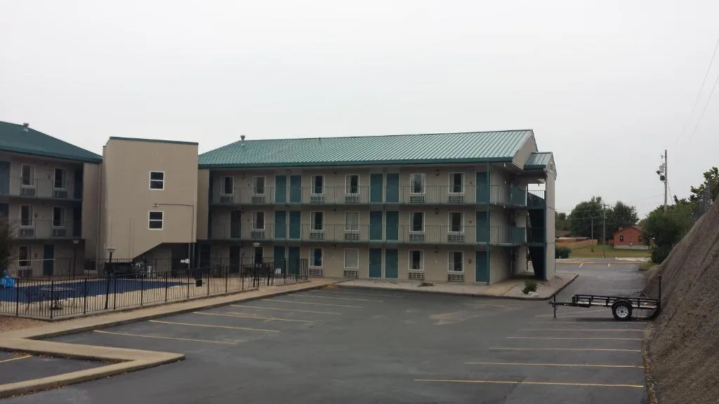 Harrison, AR 34/43
