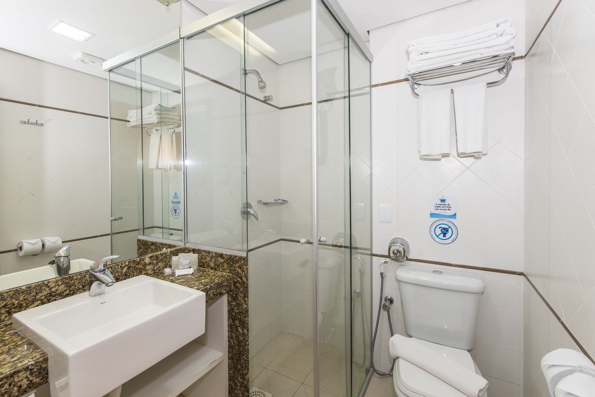 SUPER, LUXURY, SUITE