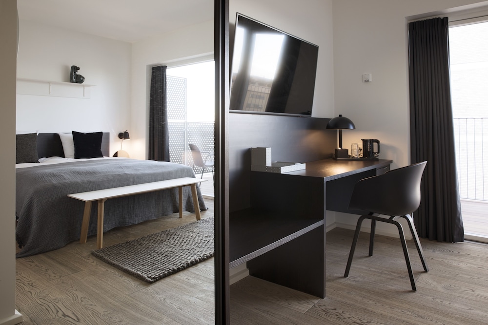 CPH STUDIO HOTEL 23/82