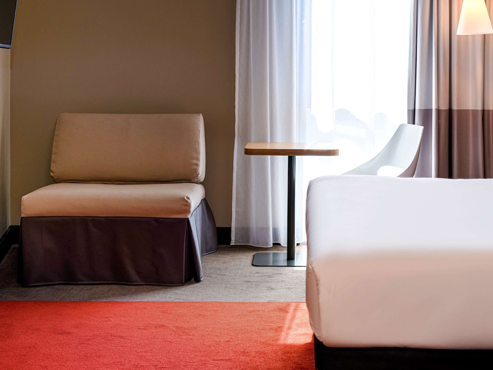 Ibis Regensburg Zentrum 24/71