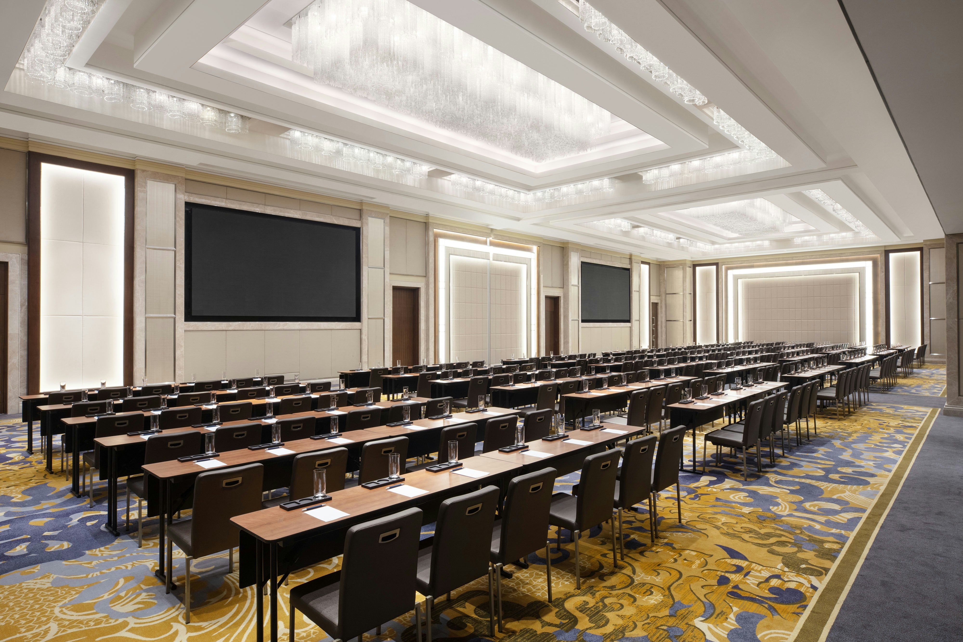 Sheraton Manila Hotel 40/45