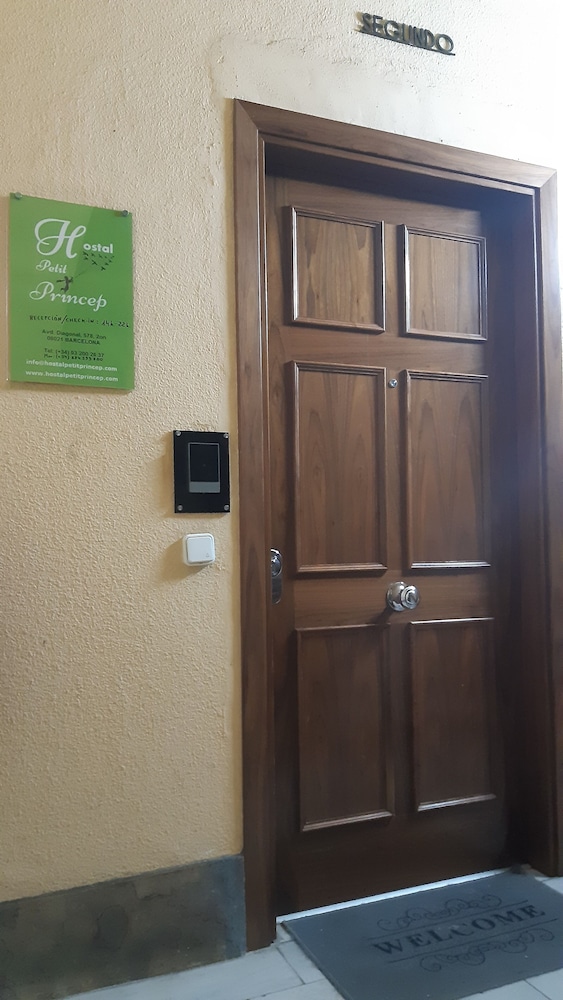 Hostal Petit Príncep 20/45