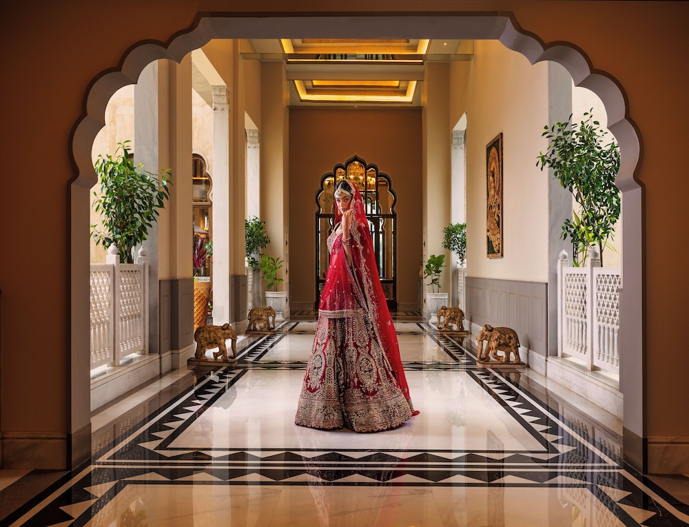 Taj Lalit Bagh 16/116