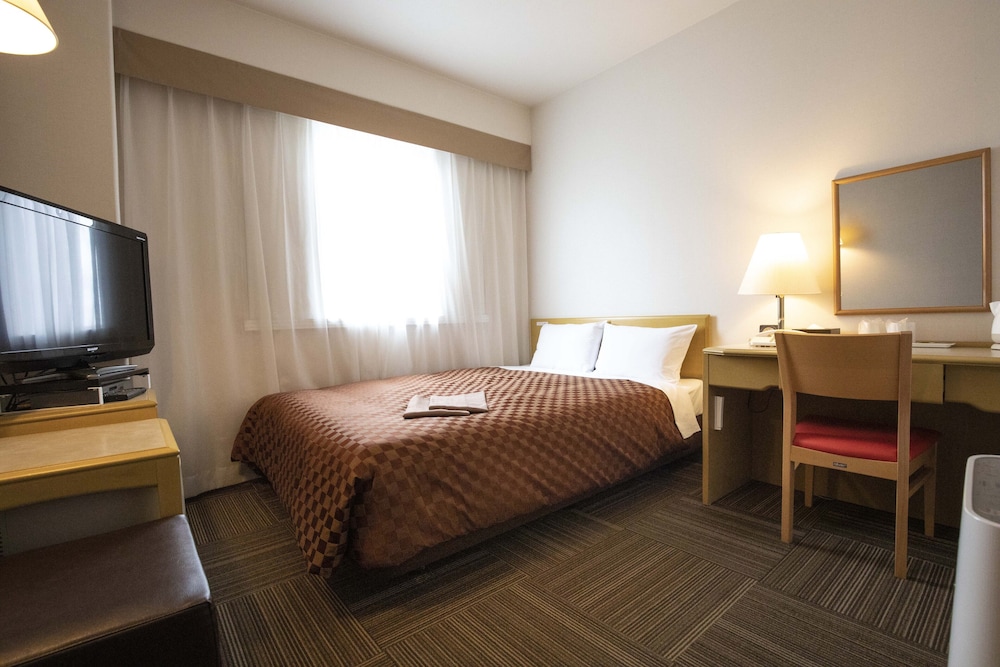 ROOM, DOUBLE BED, SMOKING