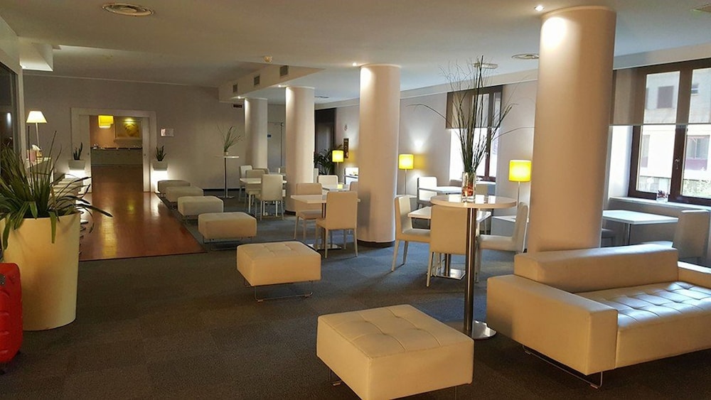 Garden Area Roma Eur 37/66
