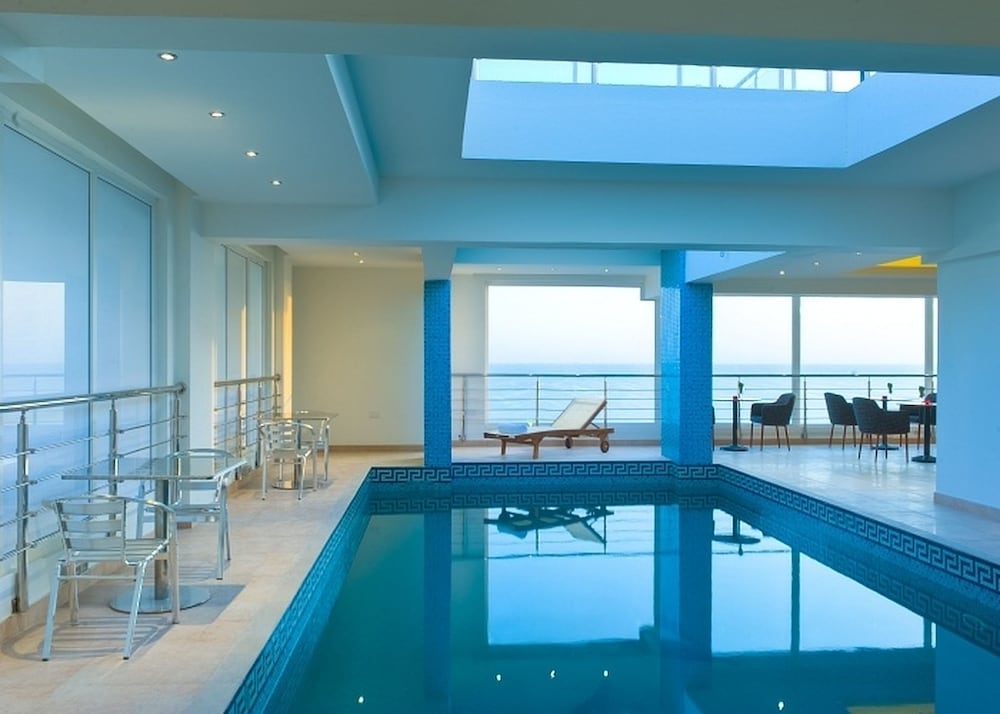 Al Hail Waves Hotel Managed By Centara 44/78