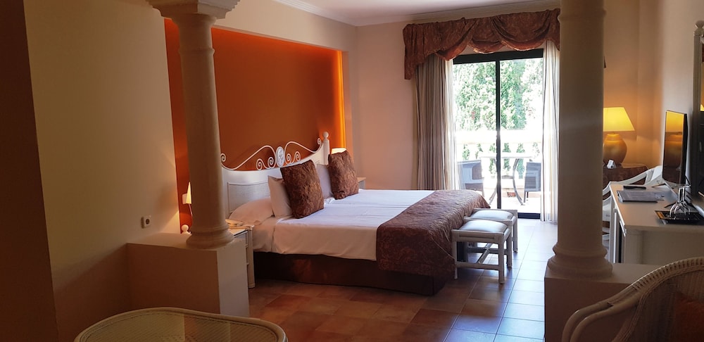 Lago Garden Apartsuites & Spa Hotel 21/63