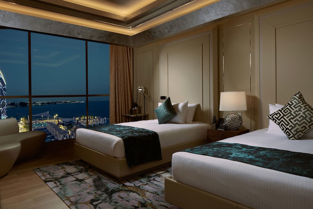 Royal, Suite, King and Twin Beds