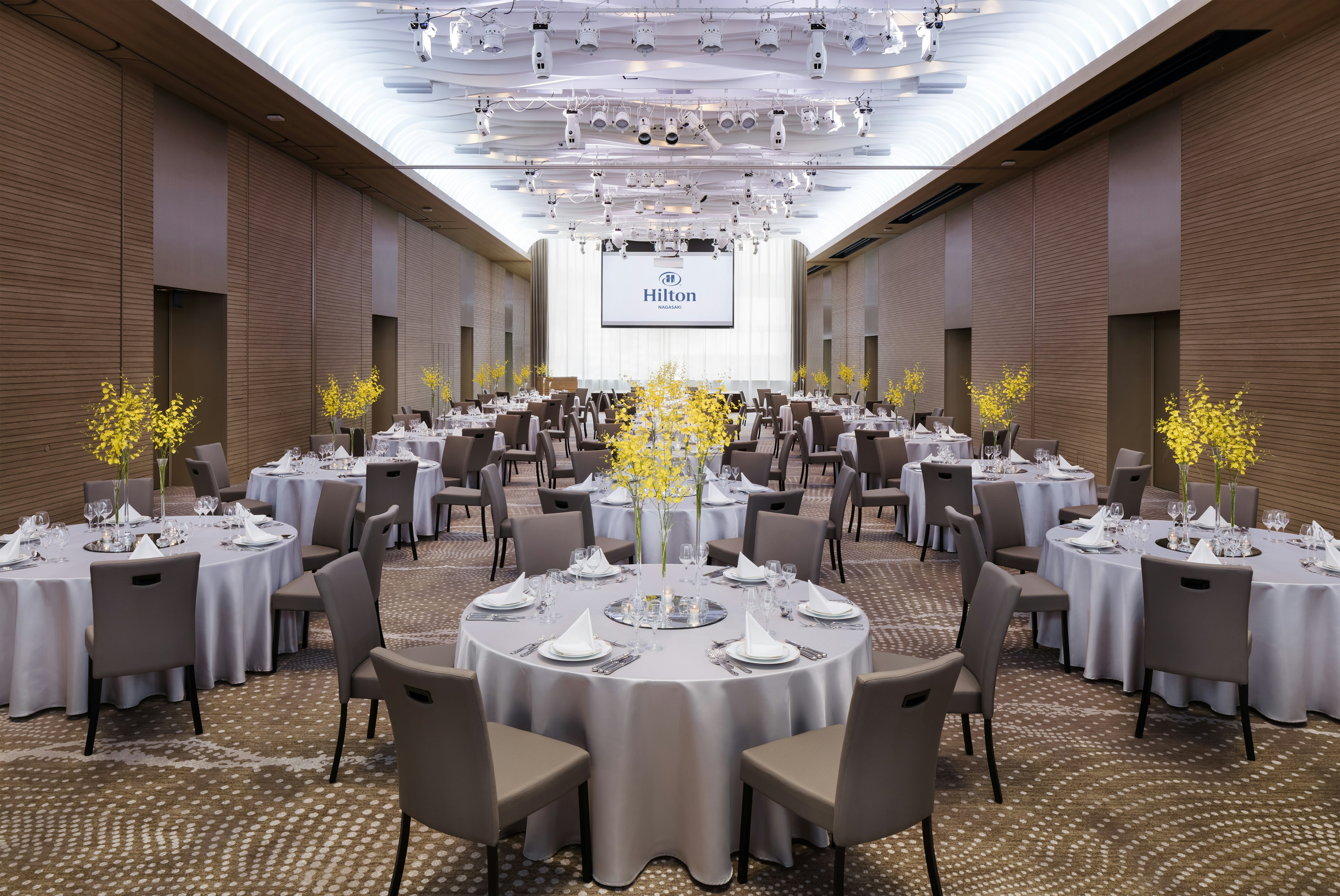 Hilton Nagasaki 47/52
