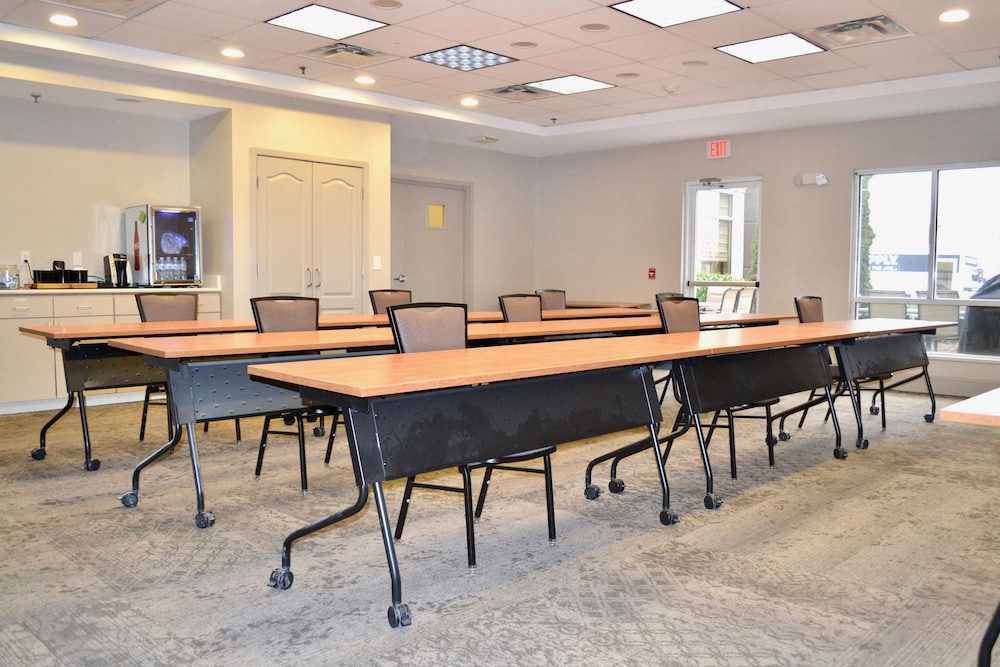 Hilton Garden Inn Columbus Grove City 43/58