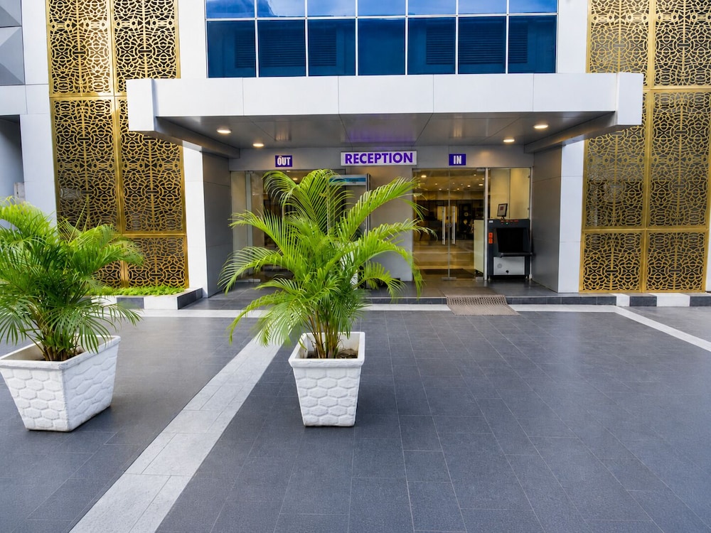 Golfview Hotel and Suites 58/63