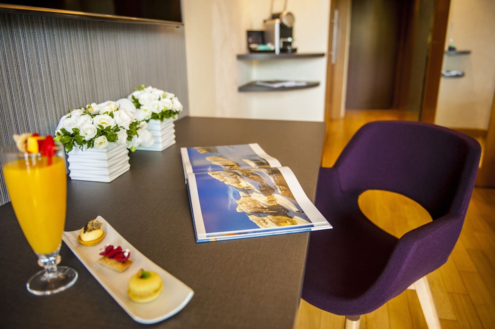 Parc Beaumont Hotel & Spa Pau - MGallery Collection 57/71