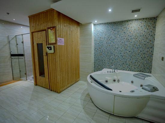 Weihua InternationaI Hotel 30/30