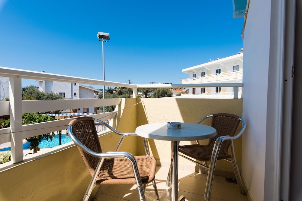 Georgia Afandou Hotel 38/50