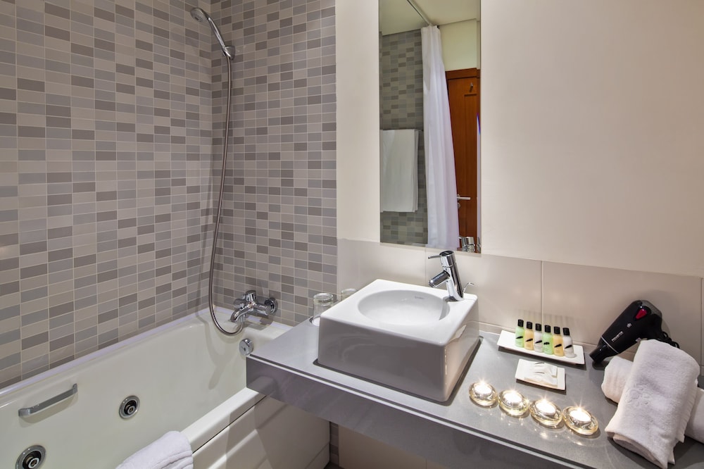 Villa Doris Suites 12/59