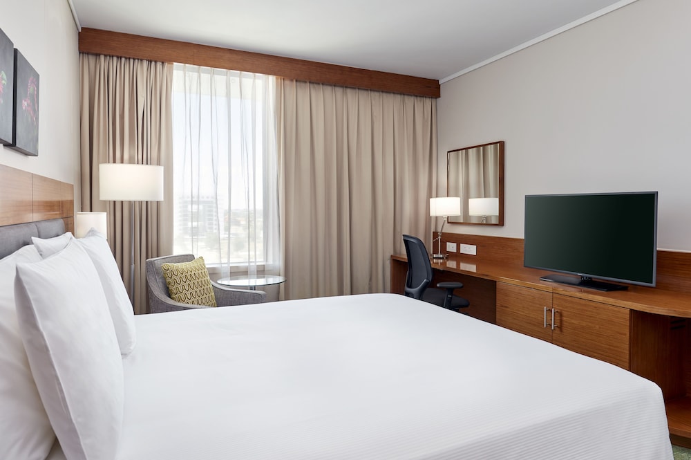 Hilton Garden Inn Gaborone, Botswana 17/56