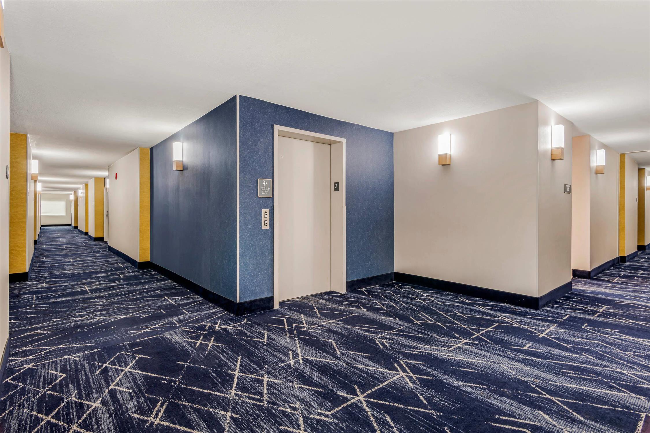 Comfort Inn & Suites Clemson - University Area 21/49
