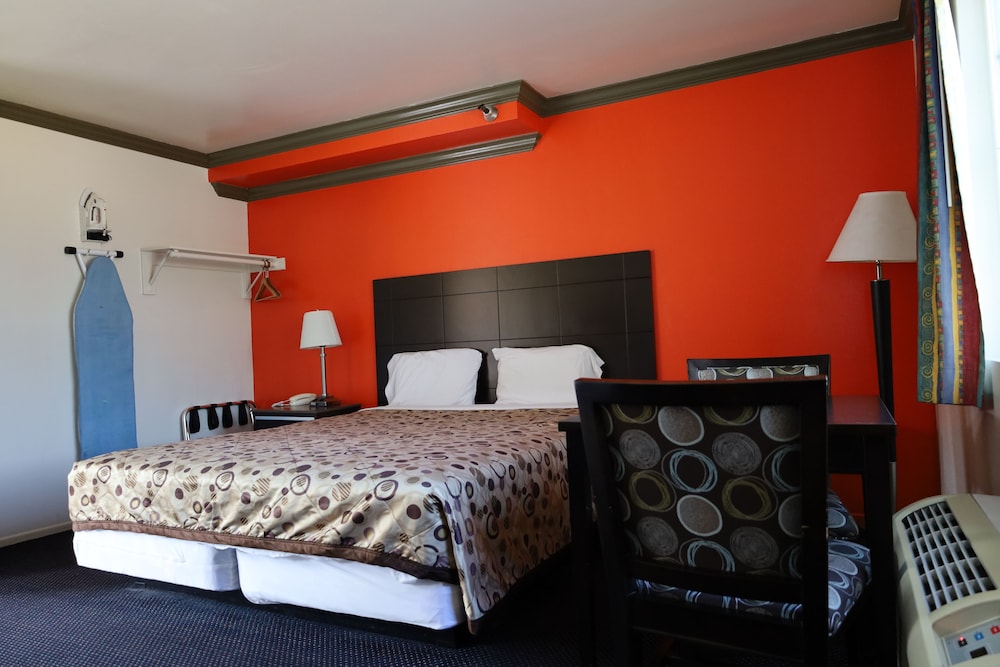 Lambert Inn 16/56