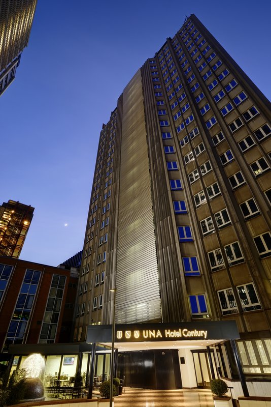 Unahotels Century Milan 2/50