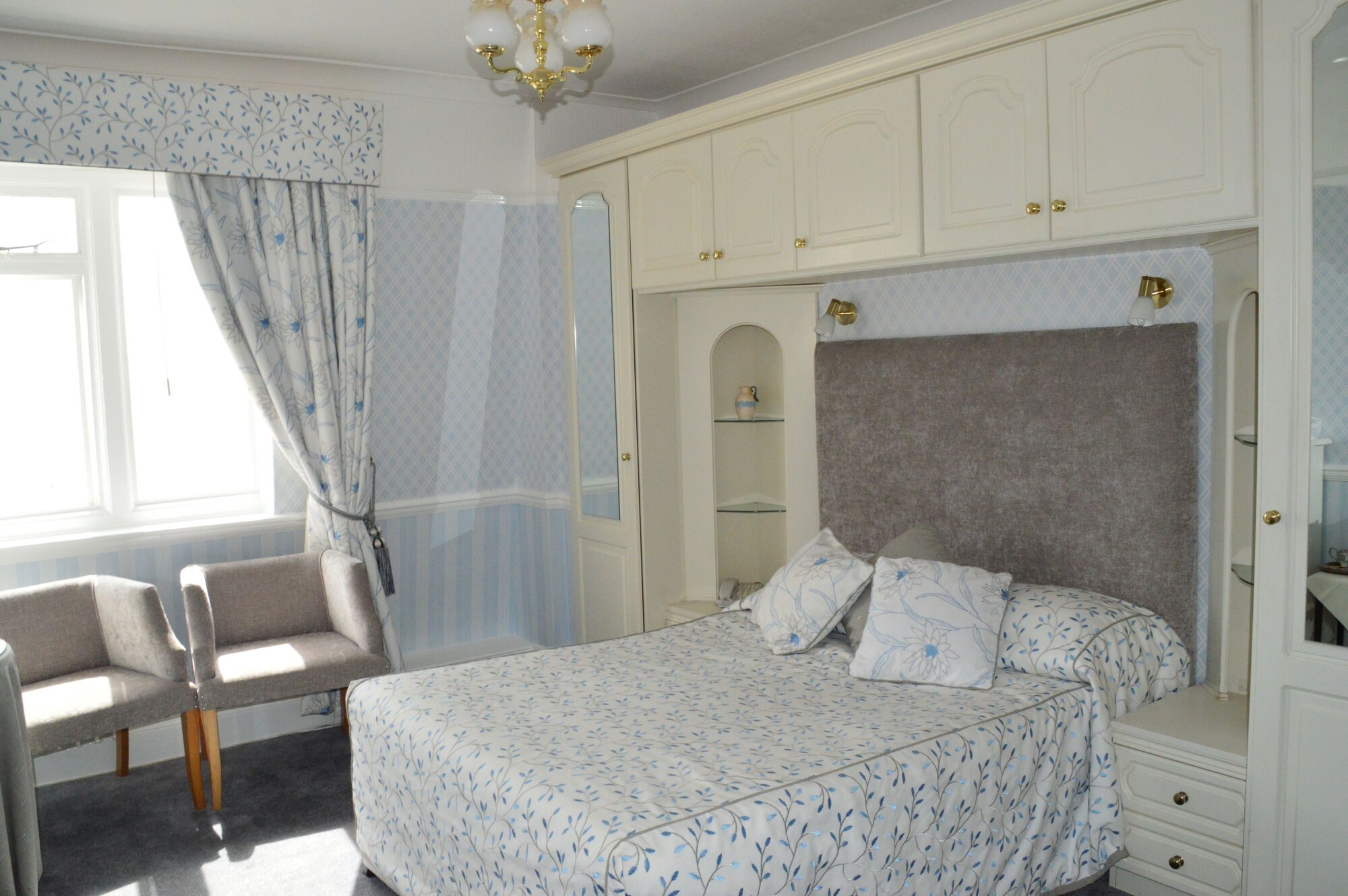 STANDARD, DOUBLE BED