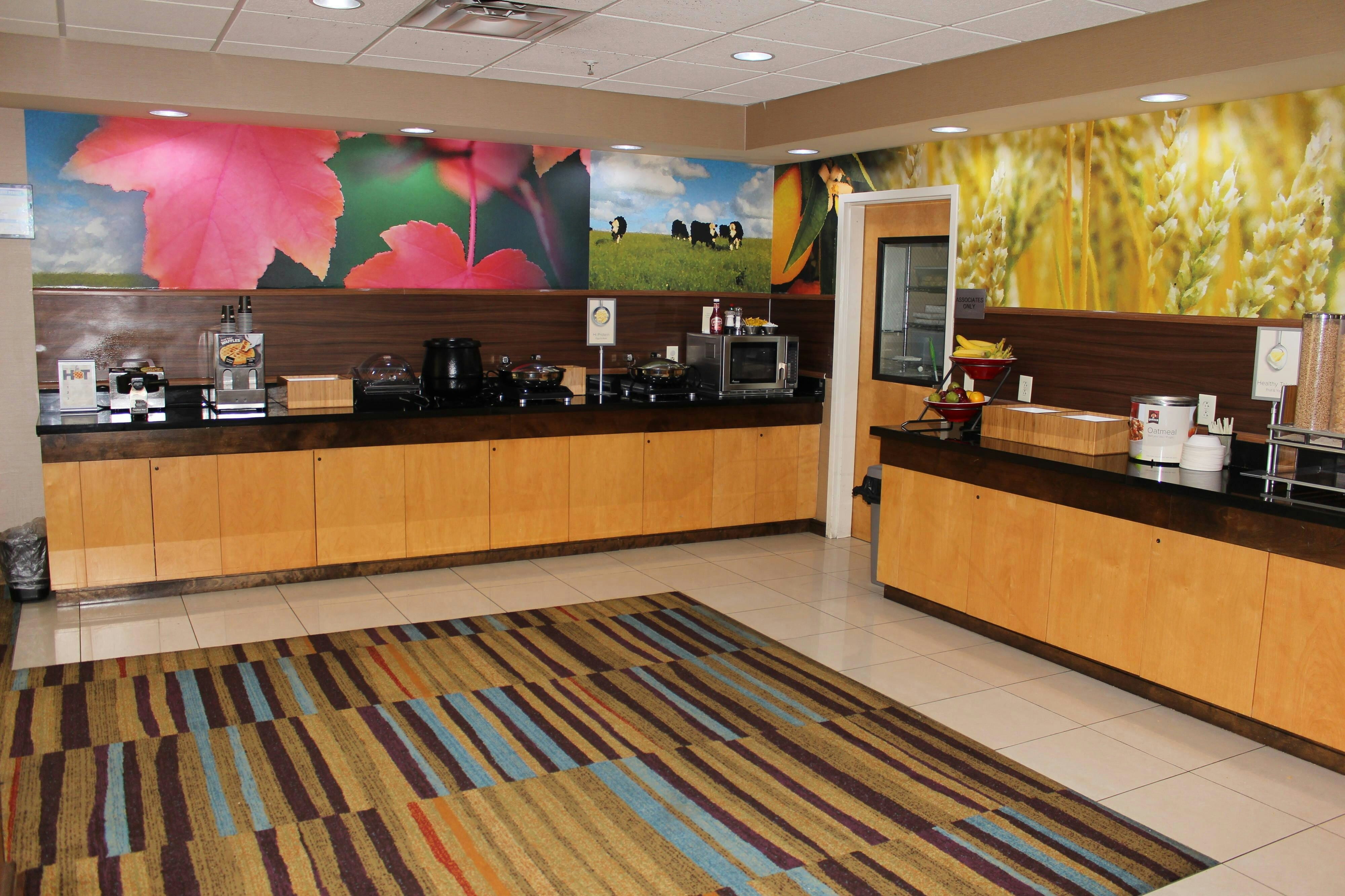 Fairfield Inn Suites Kansas City Liberty 3/40