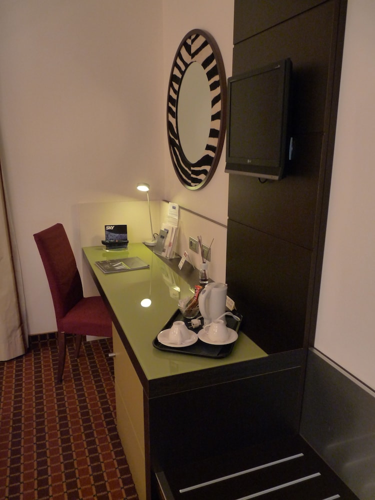 马尔彭萨一世酒店(First Hotel Malpensa) 图片3