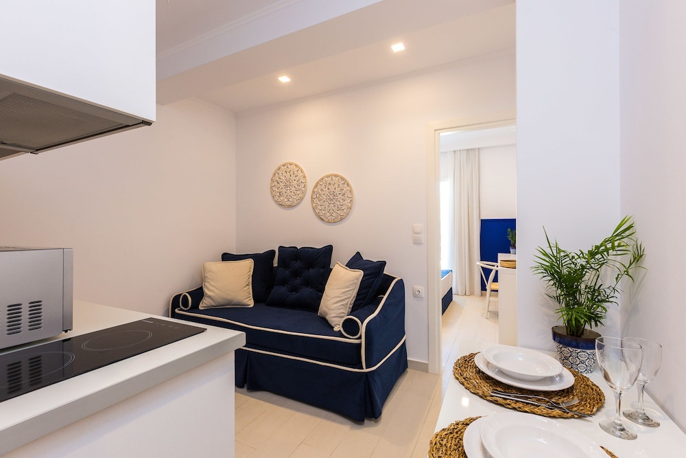 Georgioupolis Plaza Suites 27/38