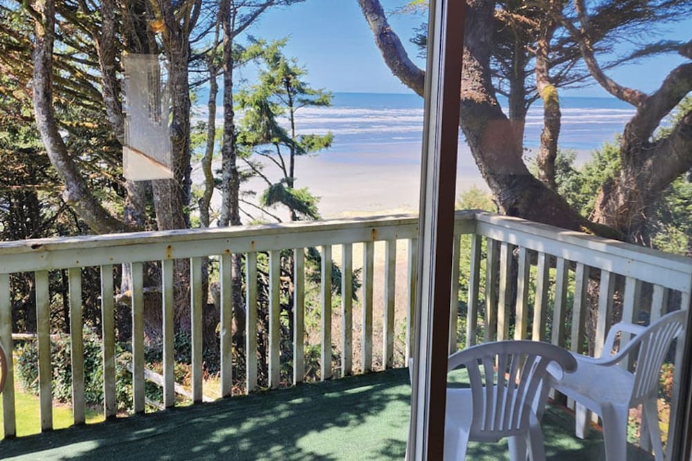 Ocean Crest Resort 43/50