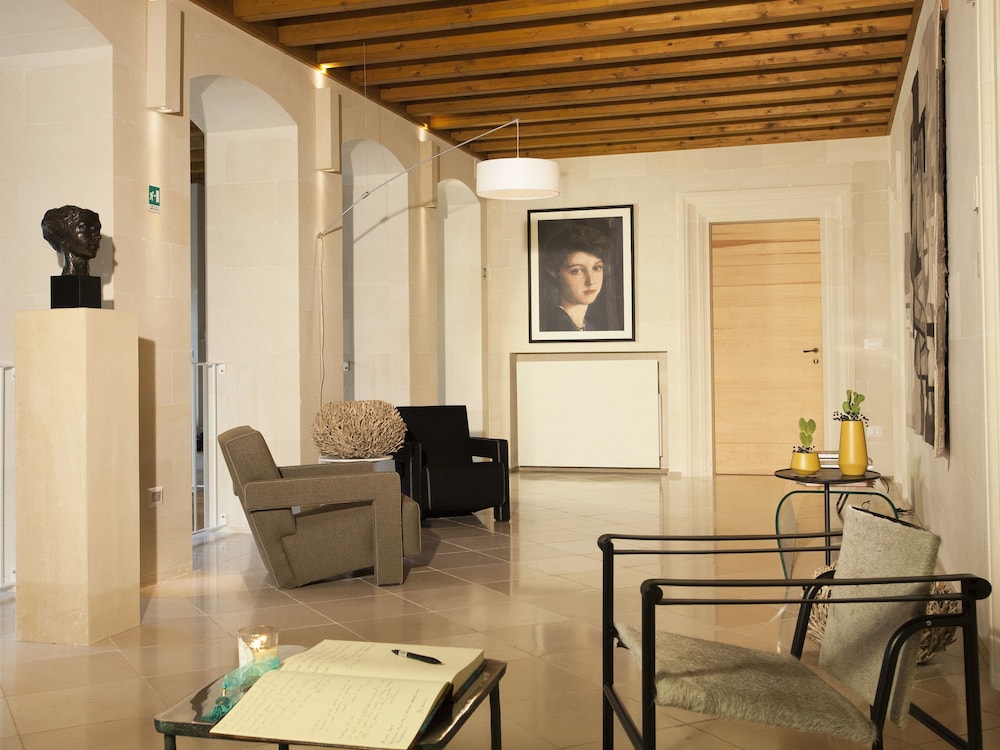 La Fiermontina Luxury Home Hotel 59/77