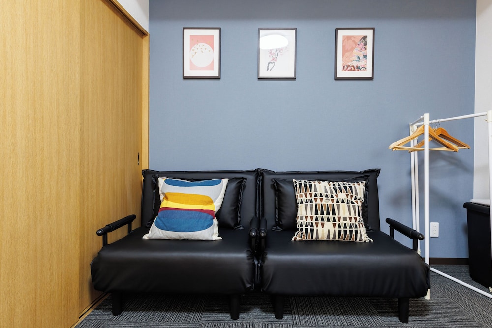Grande Famille Shimanouchi Dotombori Condo 38/50