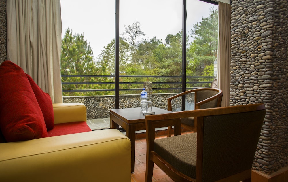 Peaceful Cottage Cafe Du Mont 48/71