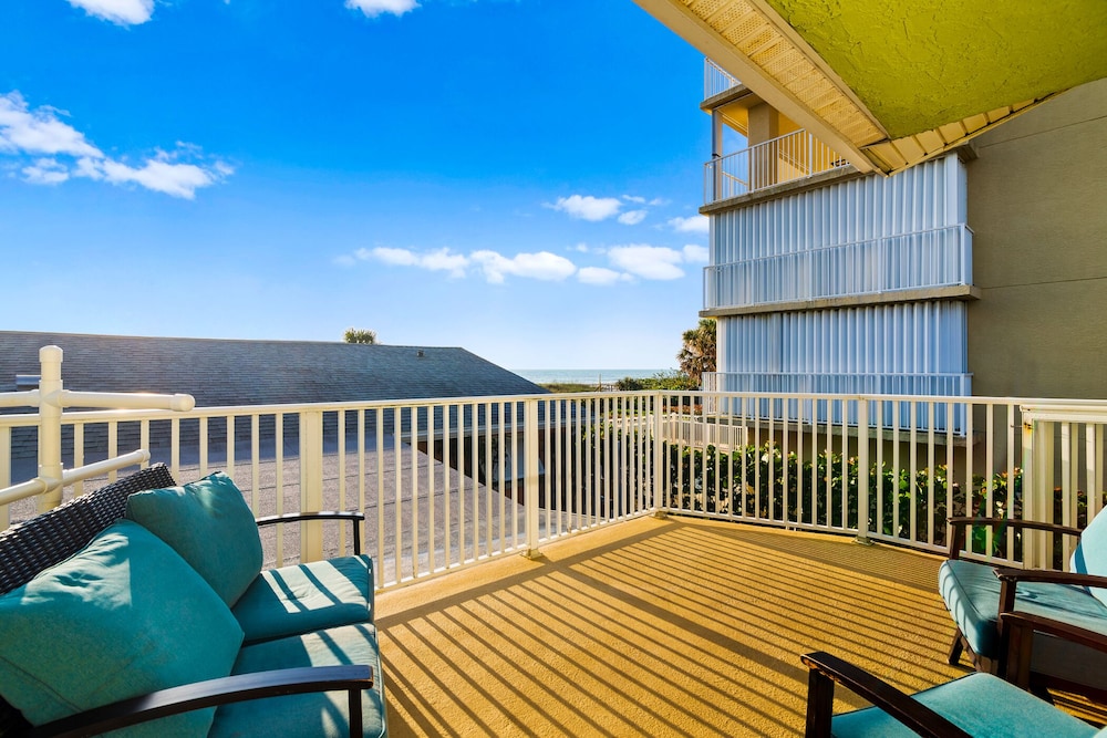 Coco Sands Beachside Cottages 47/63