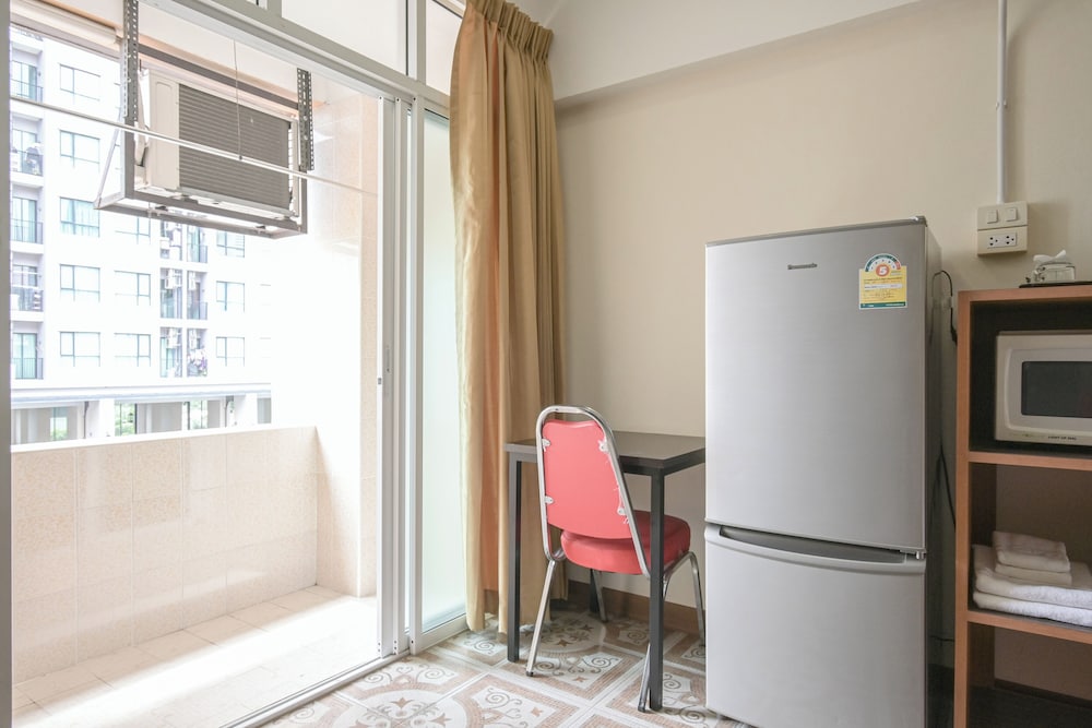 Ac Habitat Bangkok 54/58