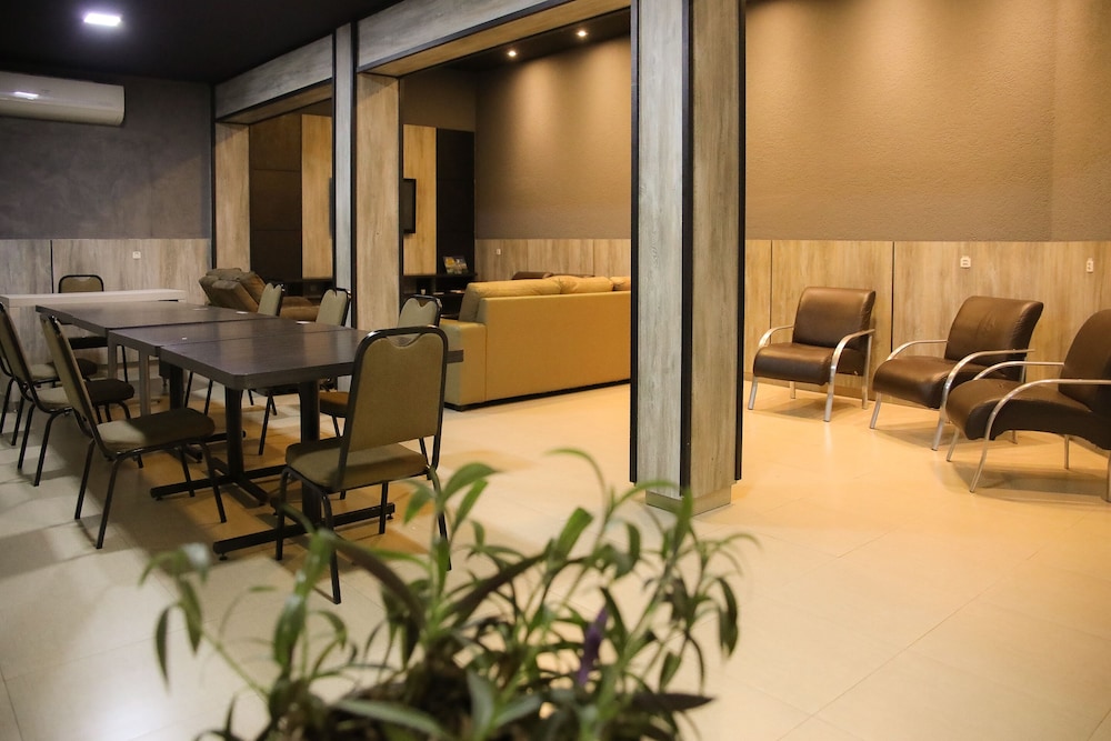 Rede Andrade Vivaldi Hotel 45/50