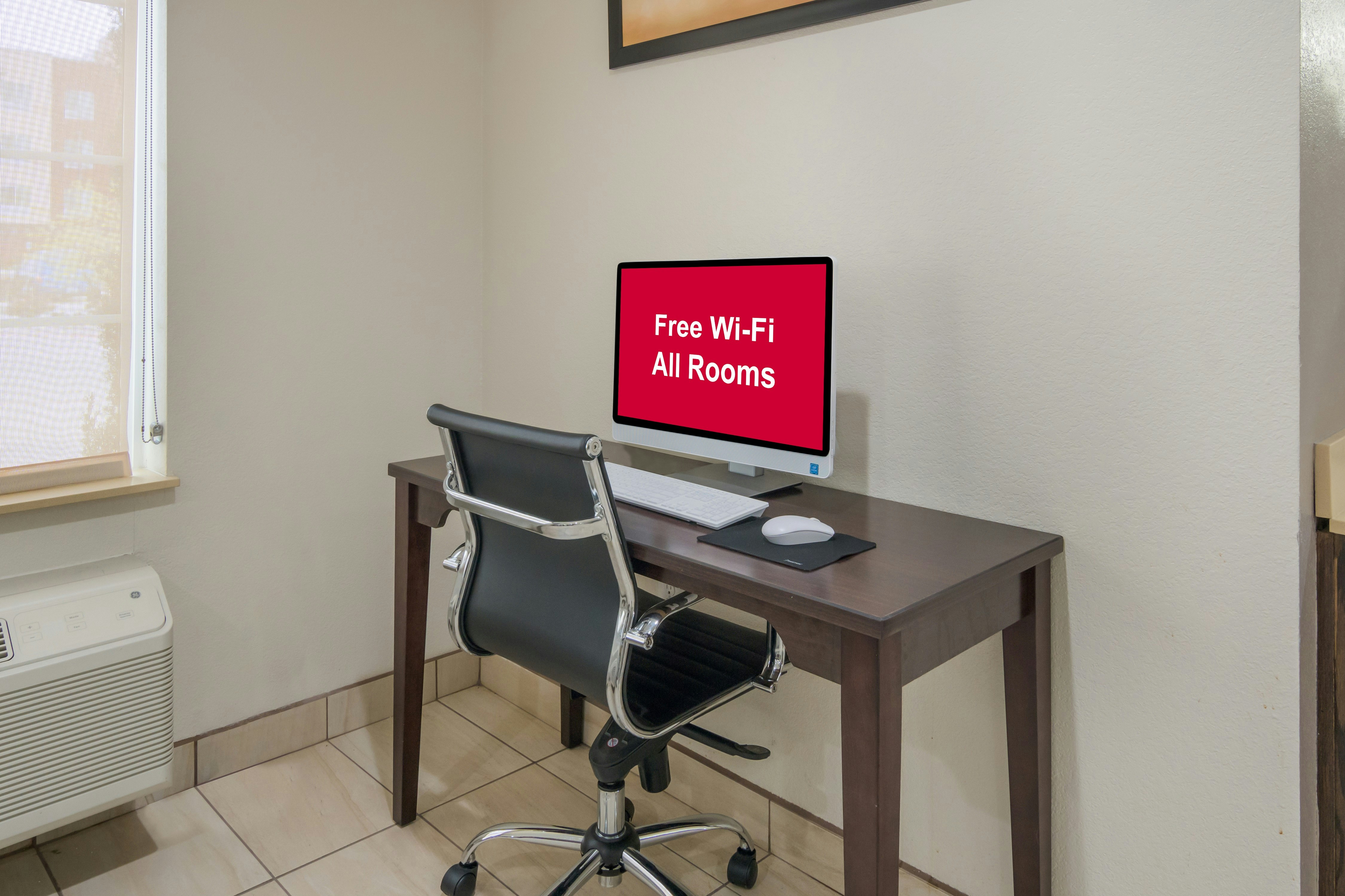 Red Roof Inn Plus+ Fort Worth - Burleson 7/9
