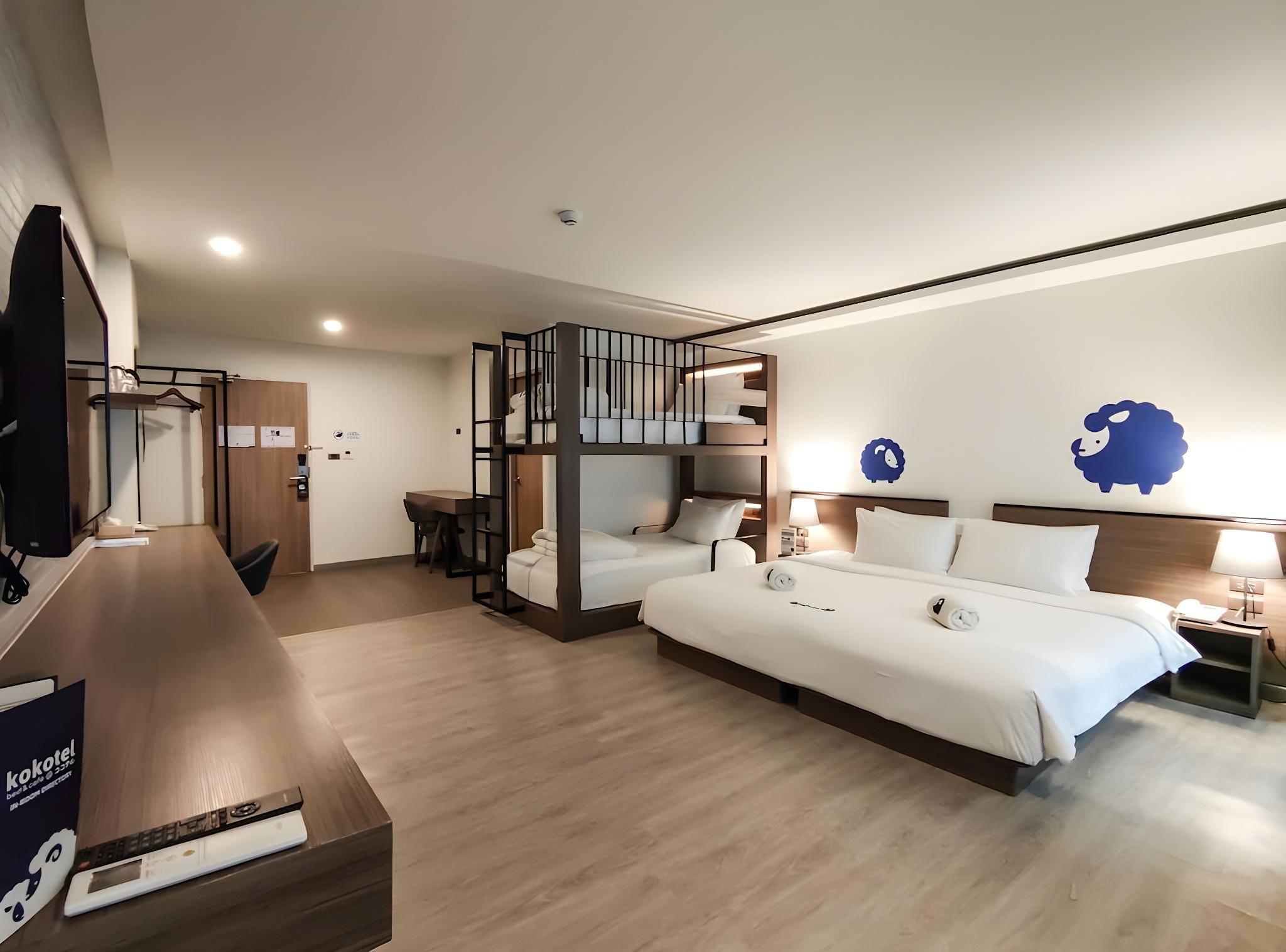 Koko Party, King and Bunk Bed