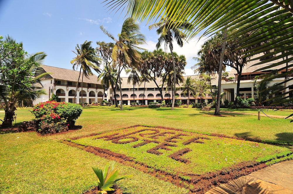 Reef Hotel Mombasa 32/49