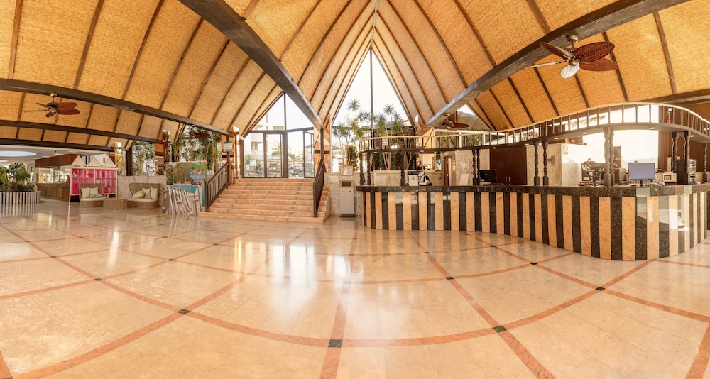 Lobby at Magic Tropical Splash Water Park Spa and Caribbean Resort, FINESTRAT