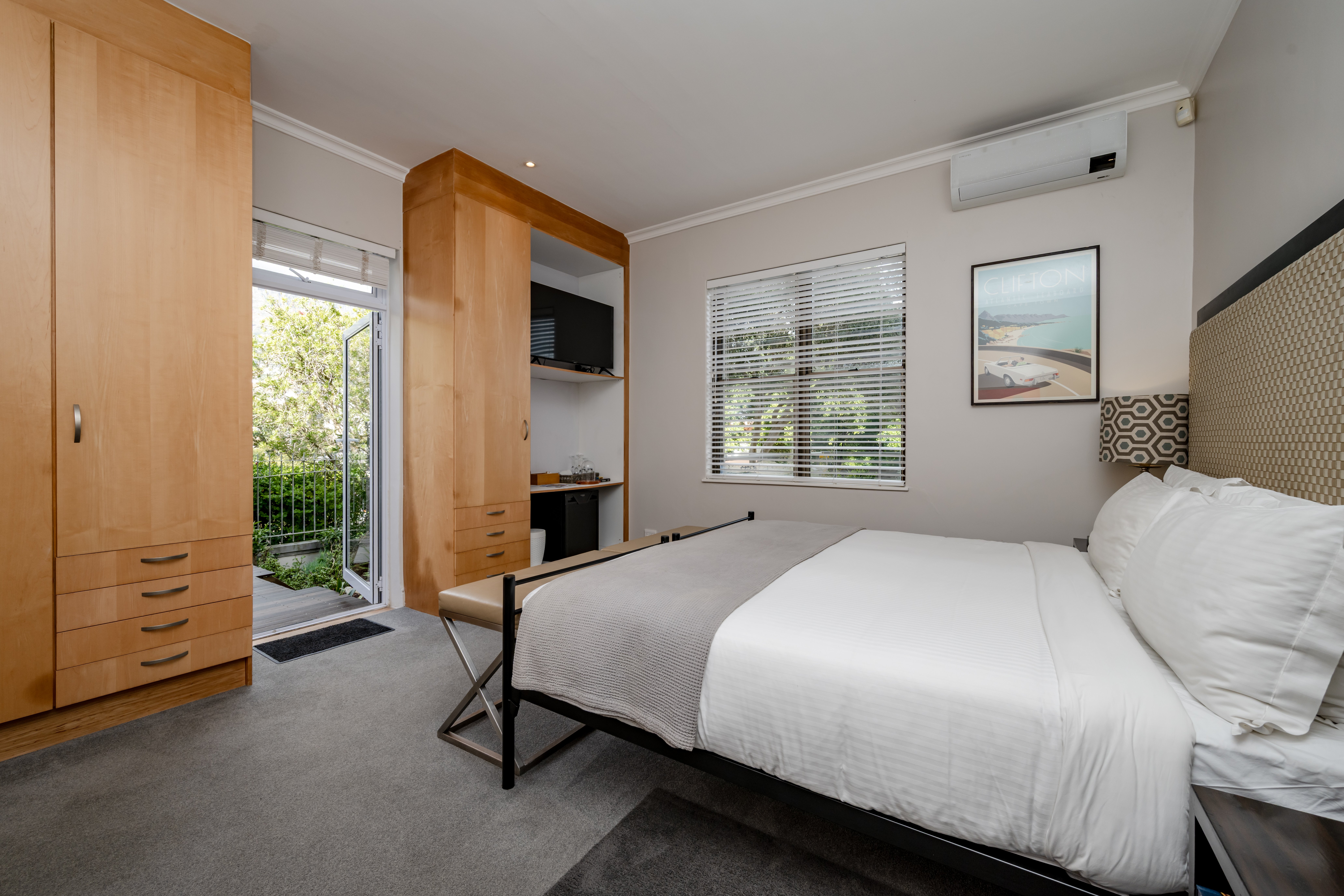 Camps Bay Retreat 18/64