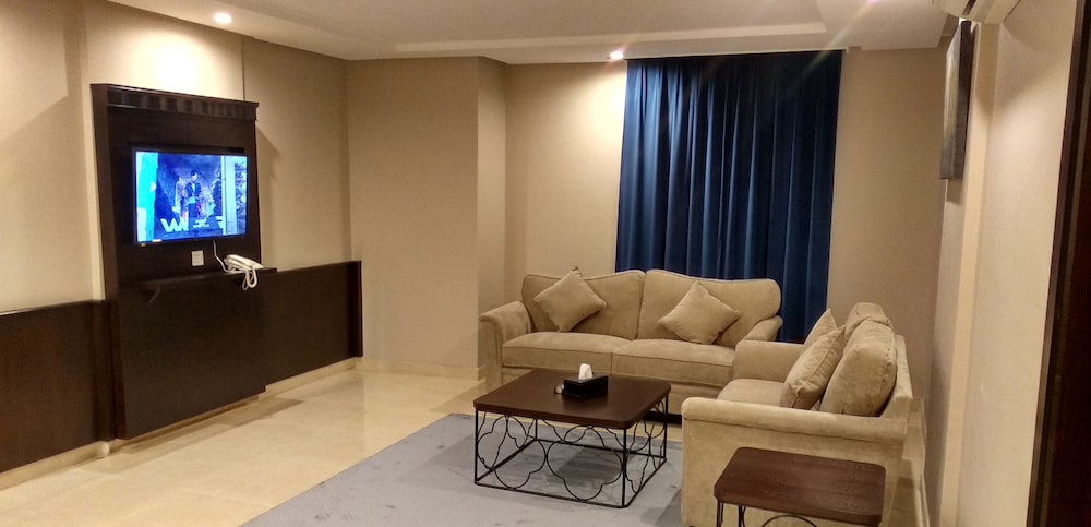 شقق يان المخدومة(Yan Apartments) 25/32