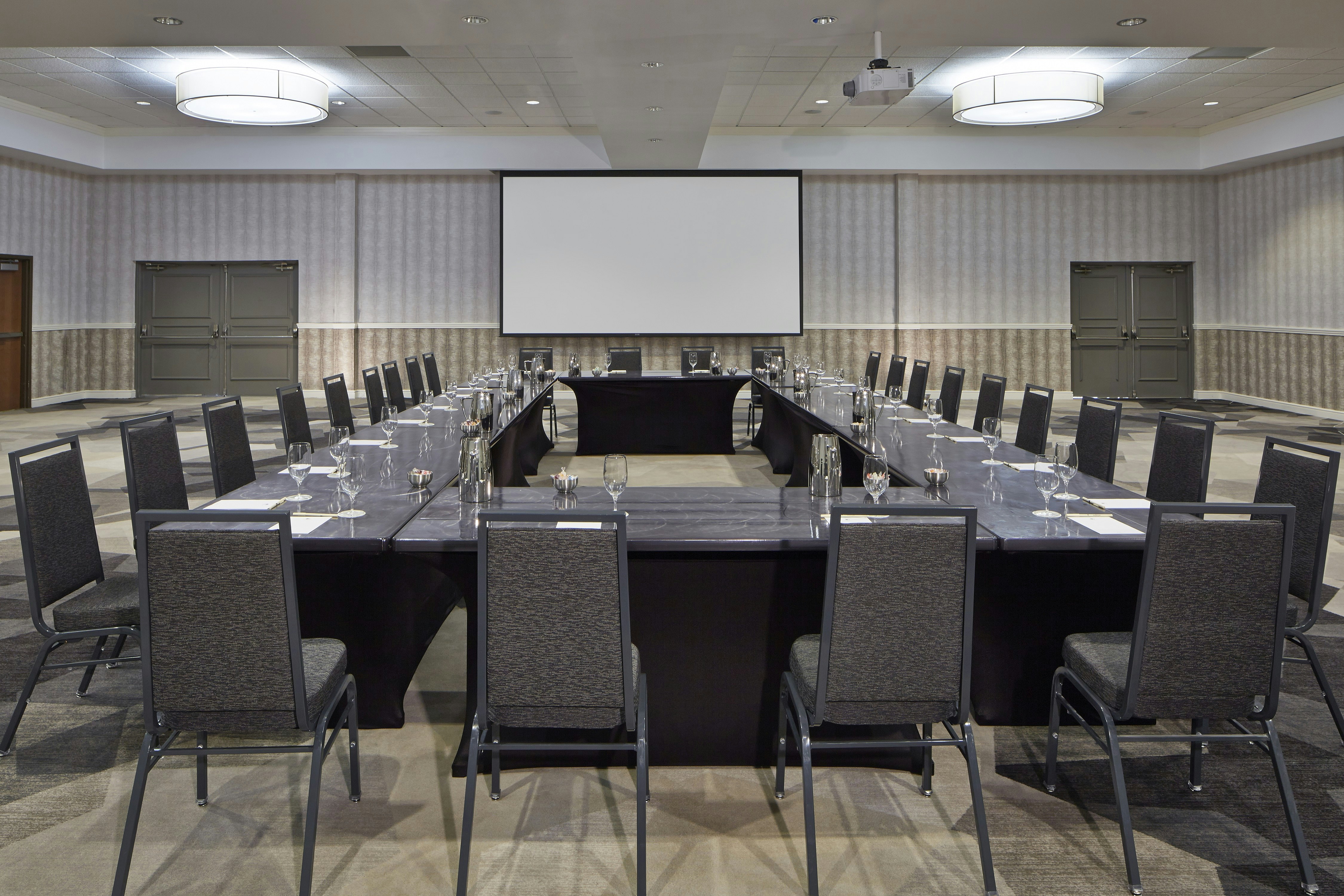 Doubletree By Hilton Atlanta Perimeter Dunwoody 48/59