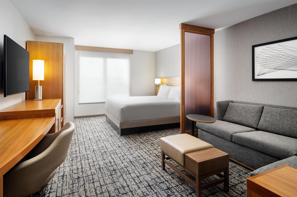 Hyatt Place Canton 36/62